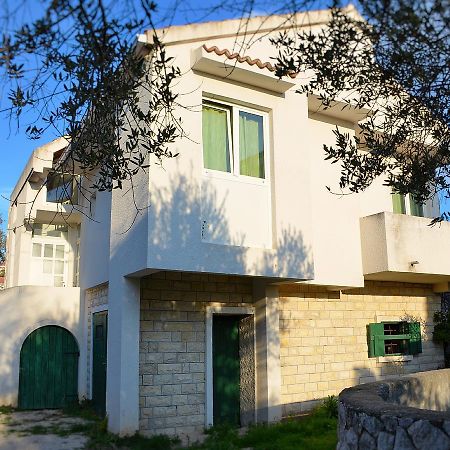 Novalja And Fun Apartment Exterior photo